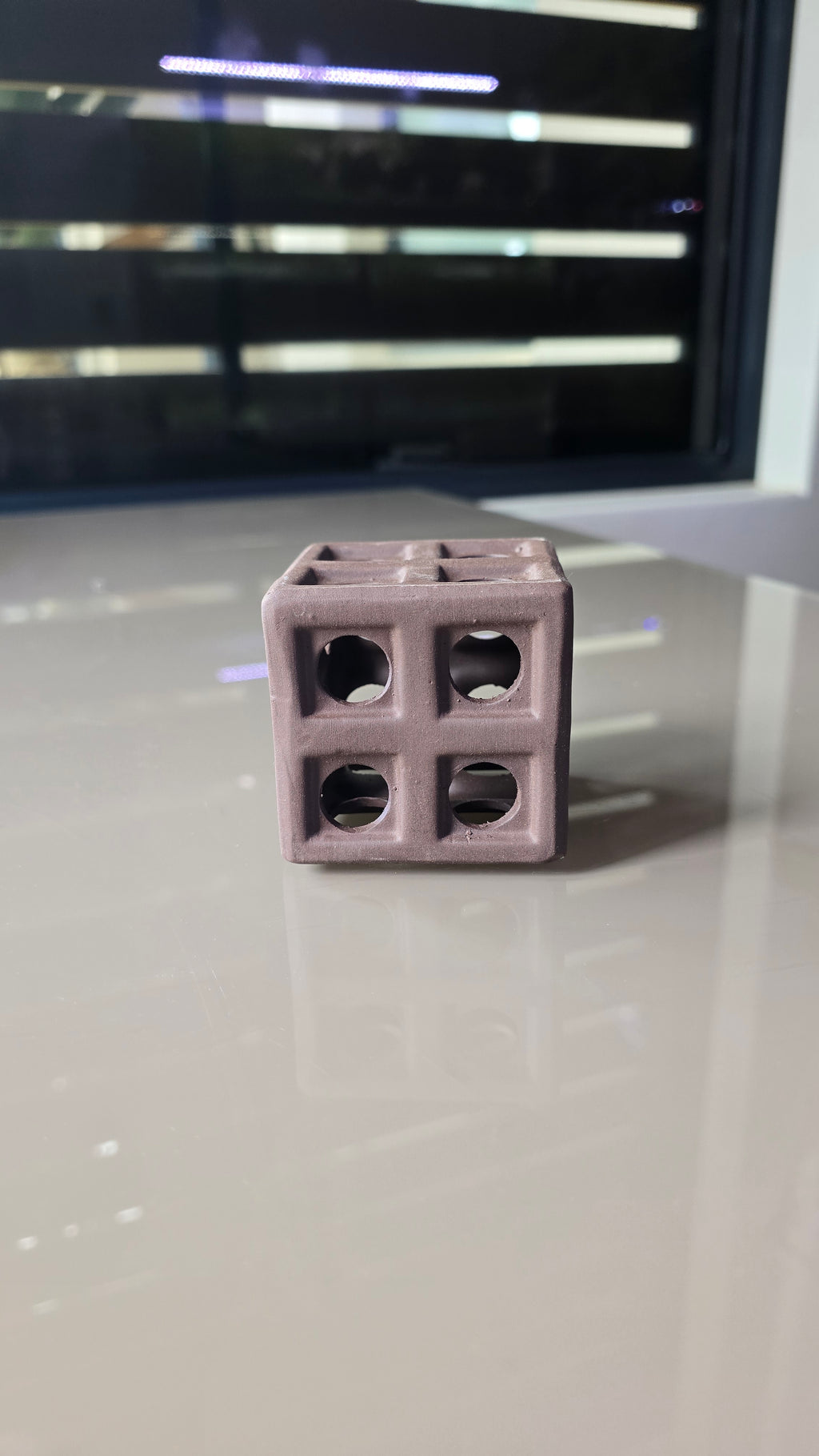 Ceramic Cube -Dark Brown